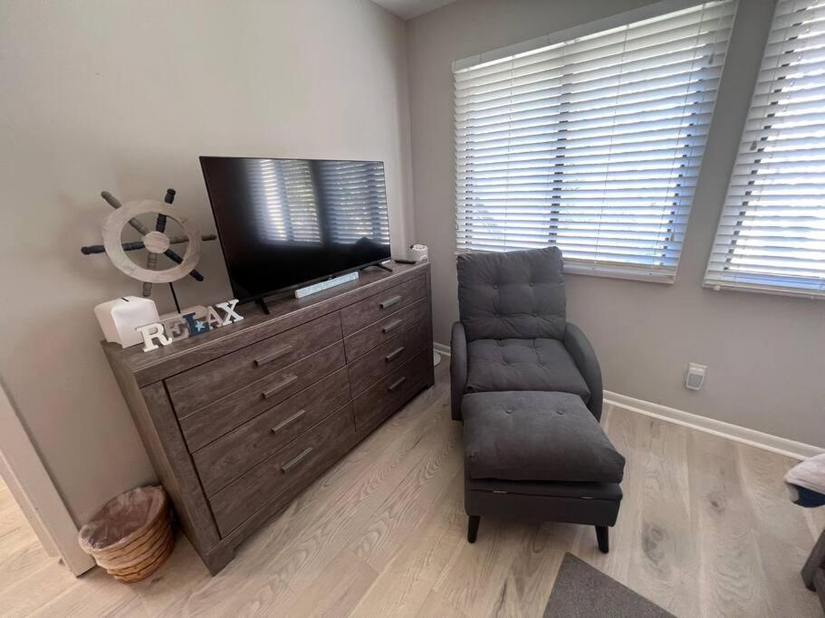 Вилла New Pics! Harbour Town 3Br/3Ba - Pool Access - Book Now Хилтон-Хед-Айленд Экстерьер фото